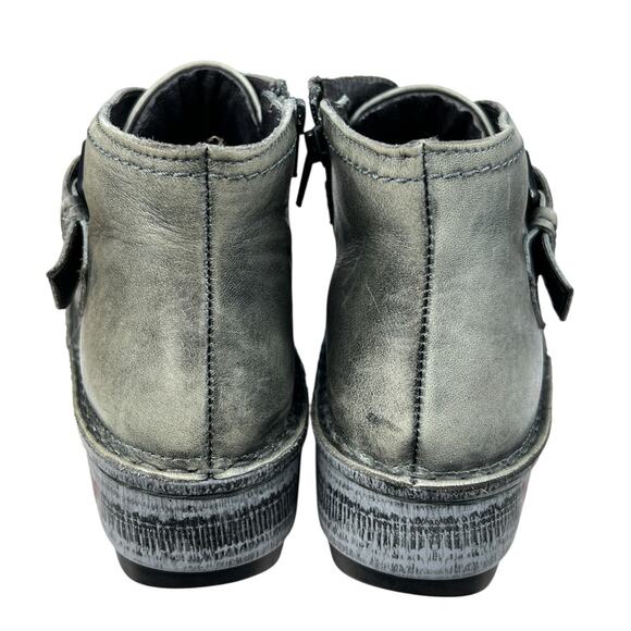 NAOT Women’s Calzado Green Distressed Ankle Boot Size 38 US 7 - Picture 8 of 10